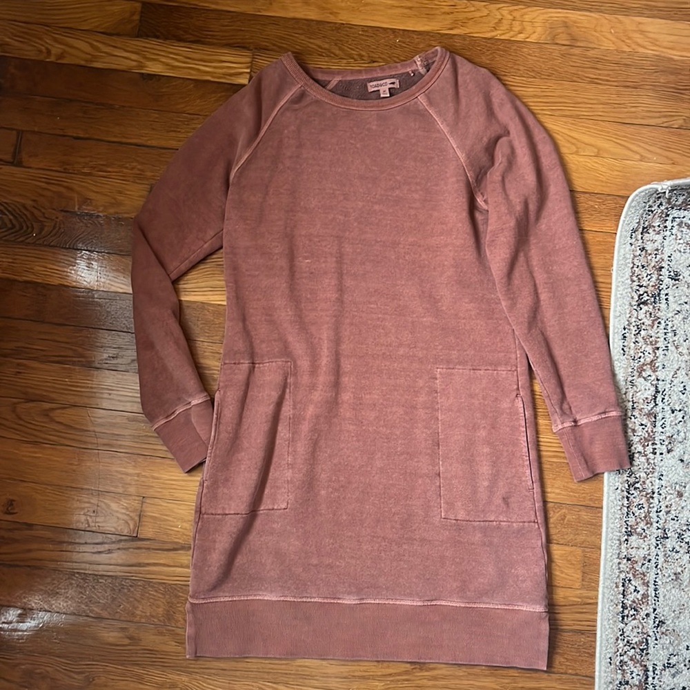 Incredibly comfy sweatshirt dress with pockets